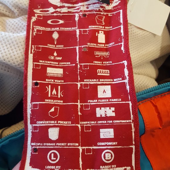 Oakley Women's Snow Jacket - Medium - Pre-owned - NNH3GN - Picture 4 of 10